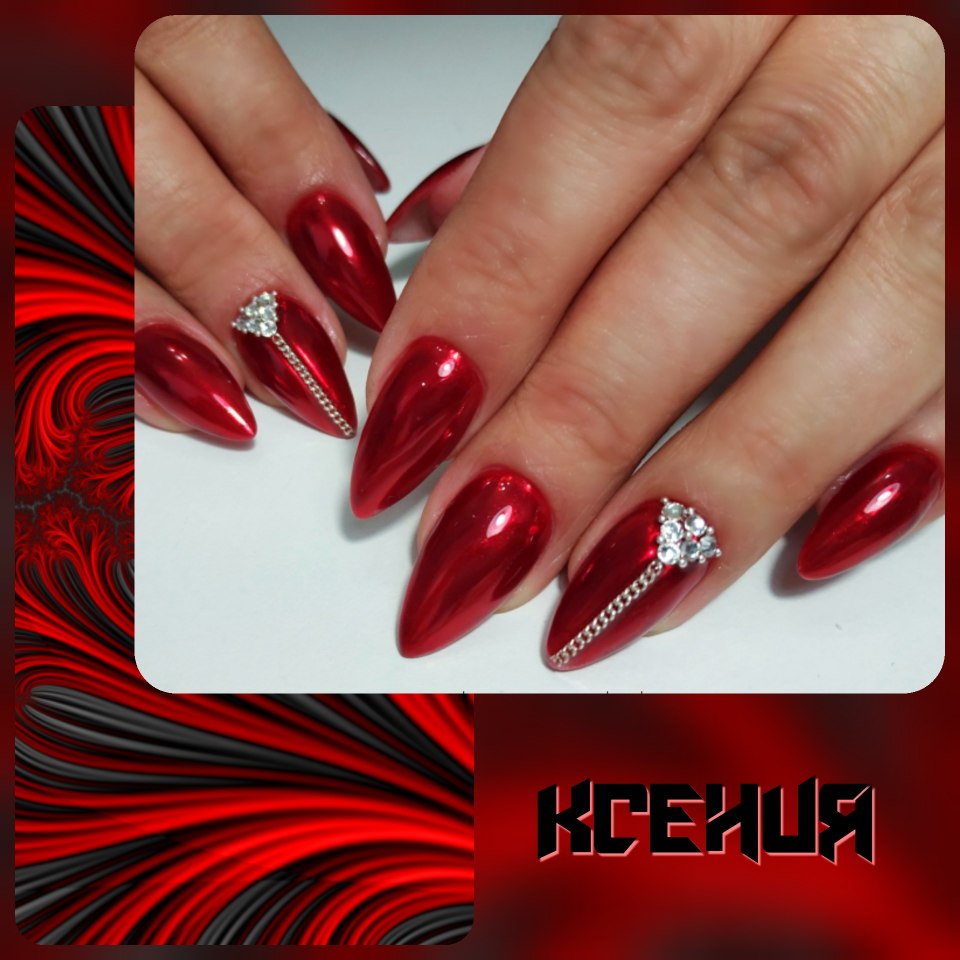 Красные матовые ногти