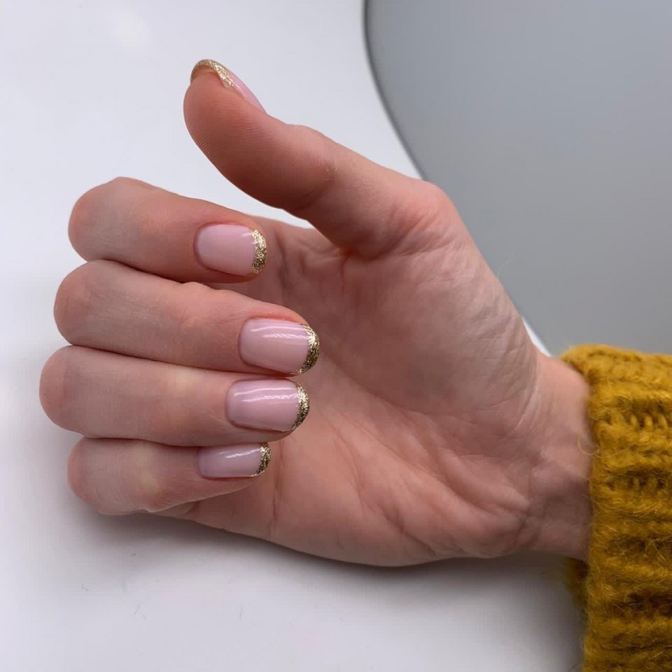 Медицинский маникюр