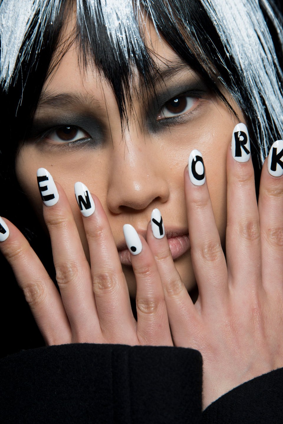 Модные дерзкие ногти