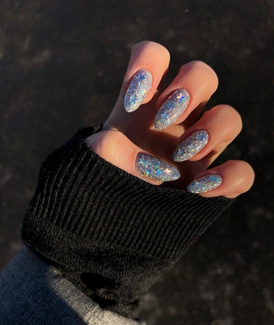 Маникюр на Хэллоуин 2019 короткие ногти