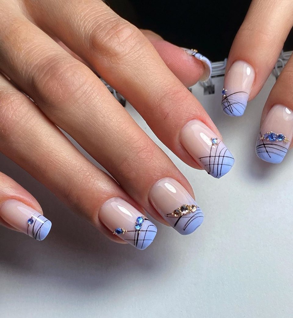 Френч на короткие ногти с рисунком