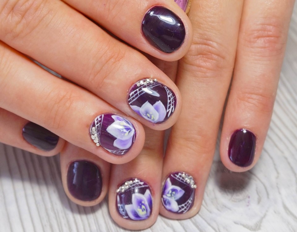 Easy pretty Manicure