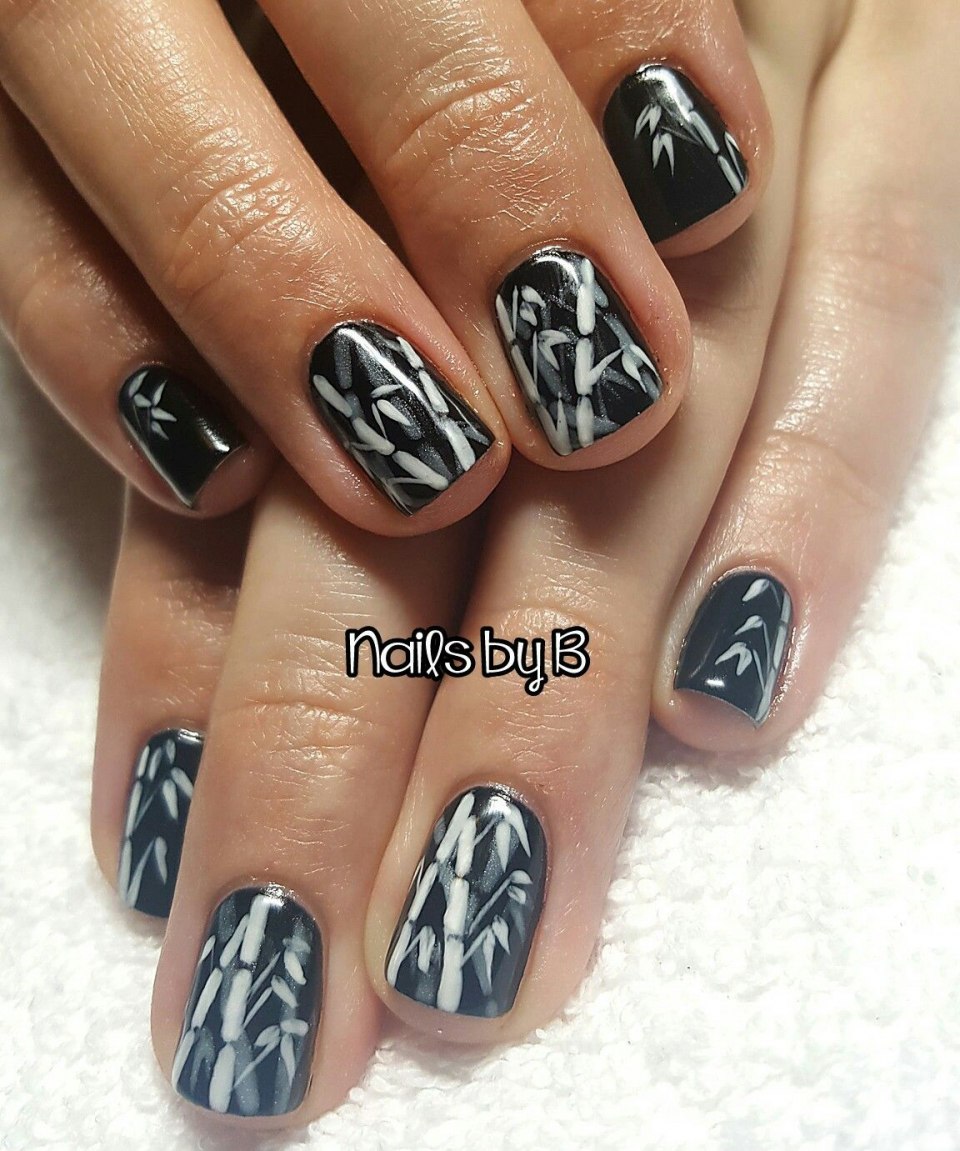 Bamboo nails round rock