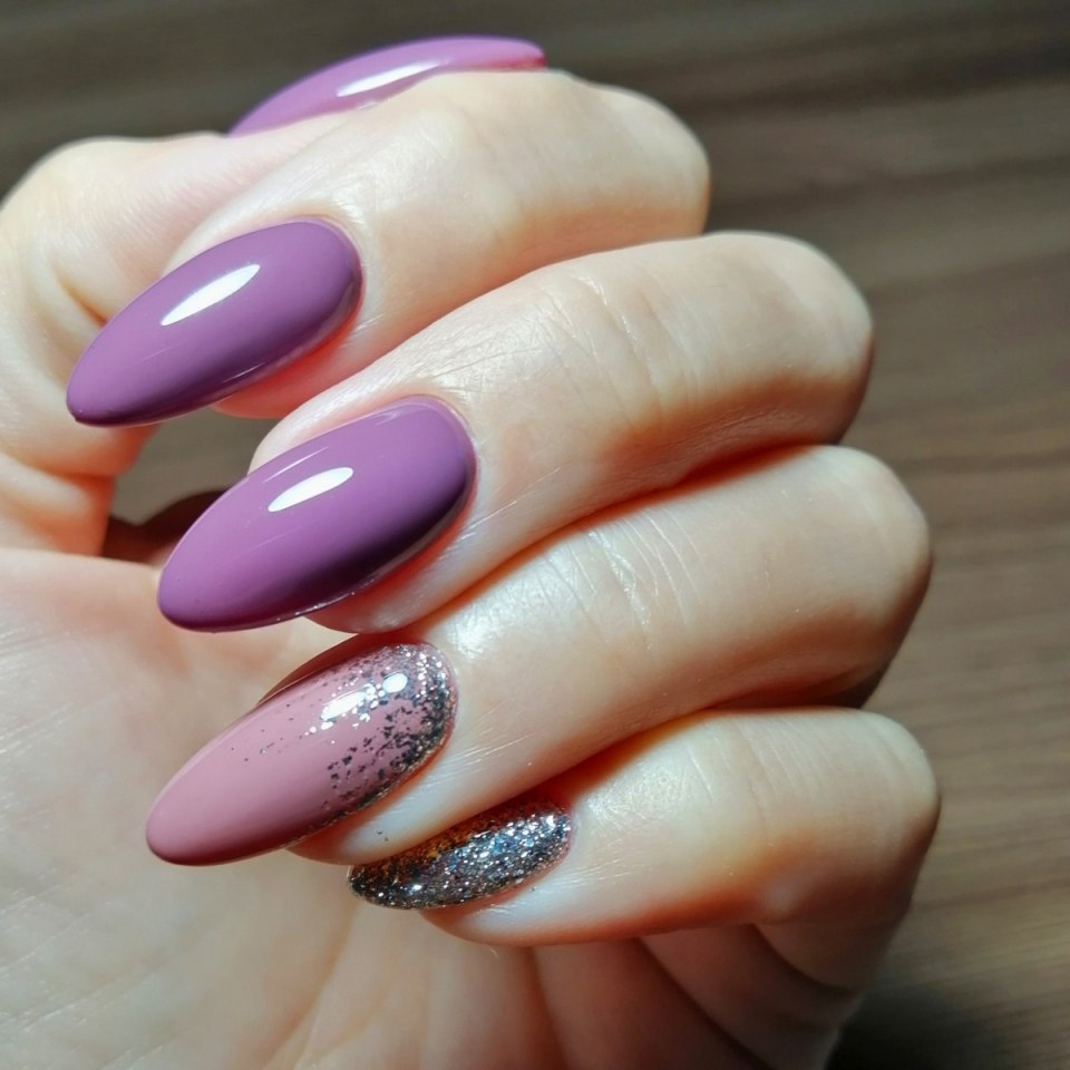 Фиолетовый маникюр