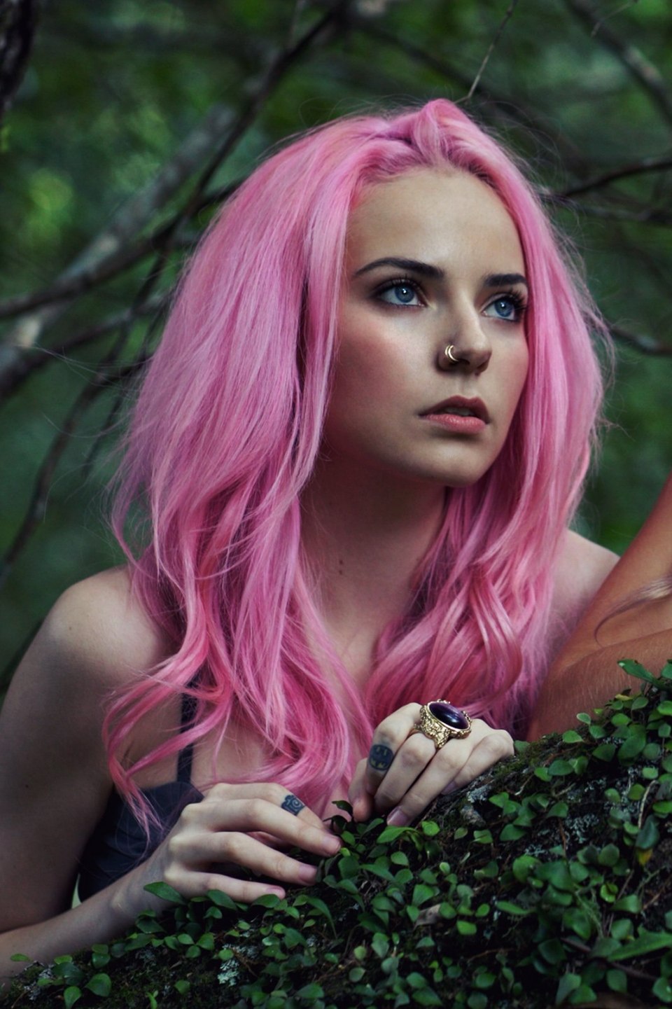 Korean boy Pink hair