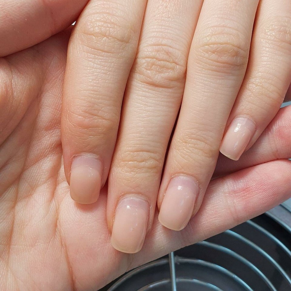 Красивая ногтевая пластина