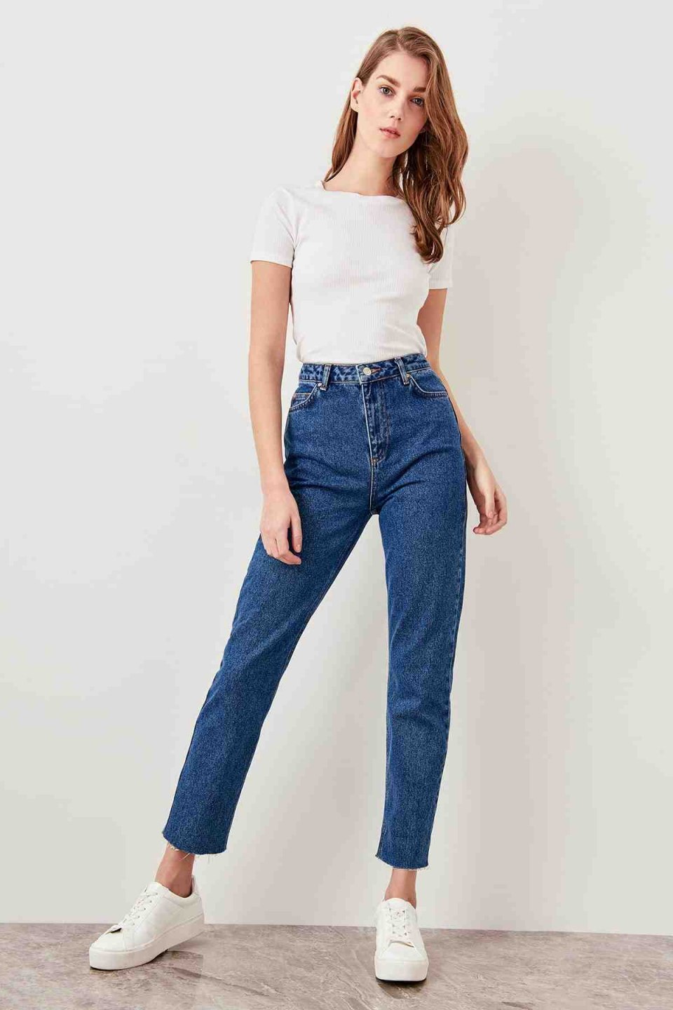 Джинсы High Rise mom Fit