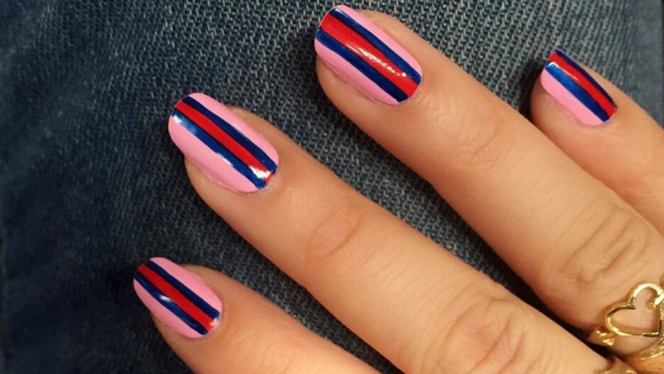Маникюр визуально удлиняющий ногти