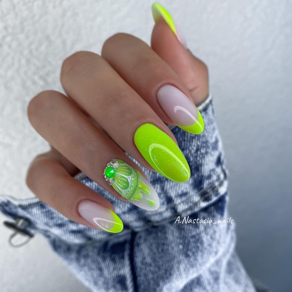 Маникюр лайм