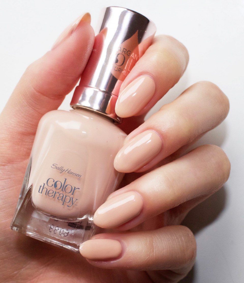 Sally Hansen 485