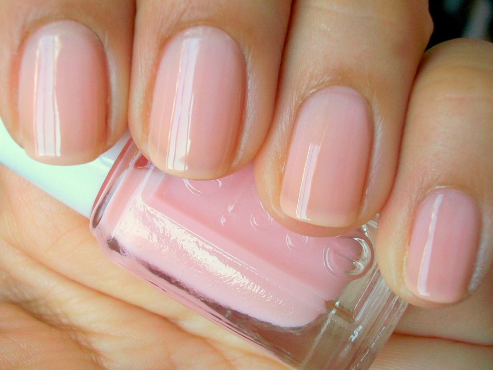 Лак Эсси Petal Pink