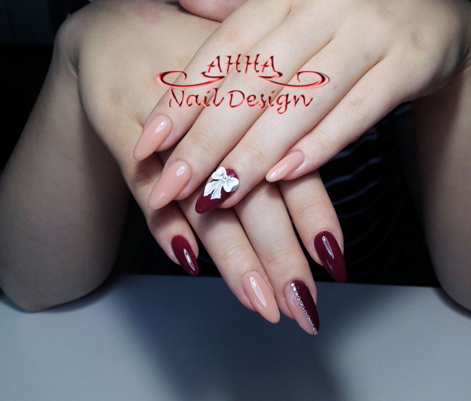 Маникюр лак