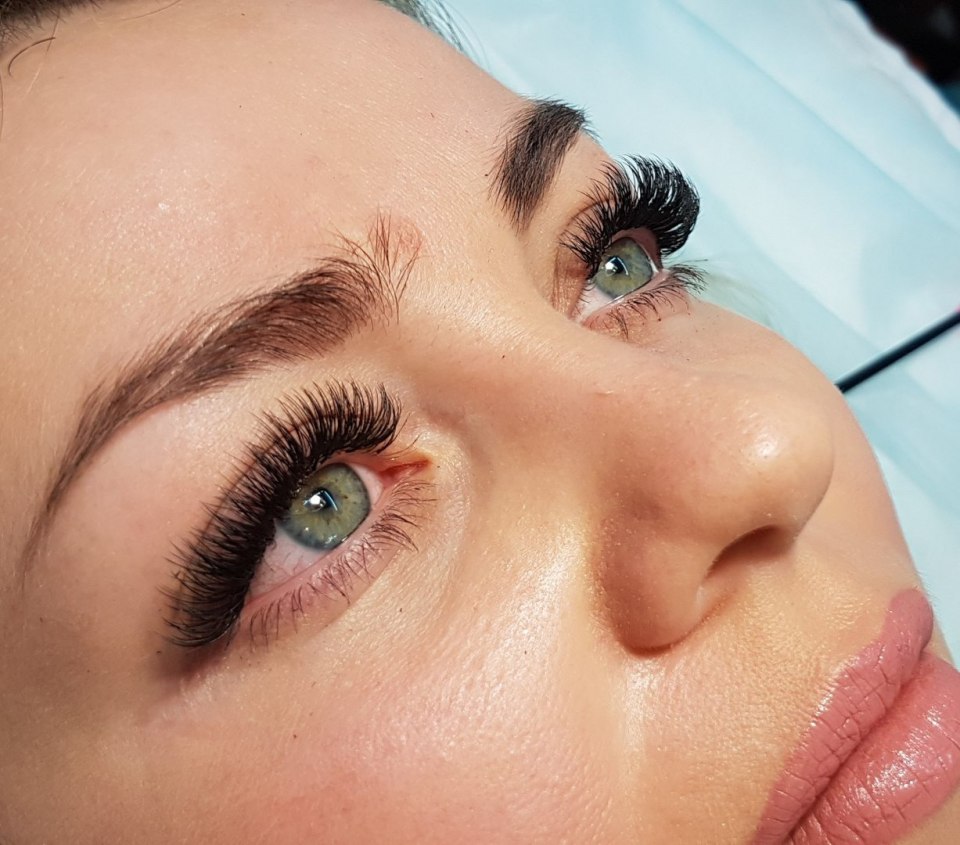 13 Д ресницы