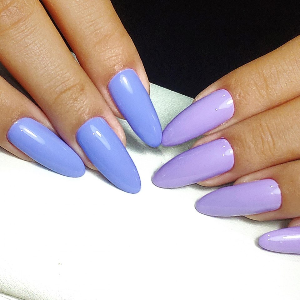 Маникюр однотонный глянцевый