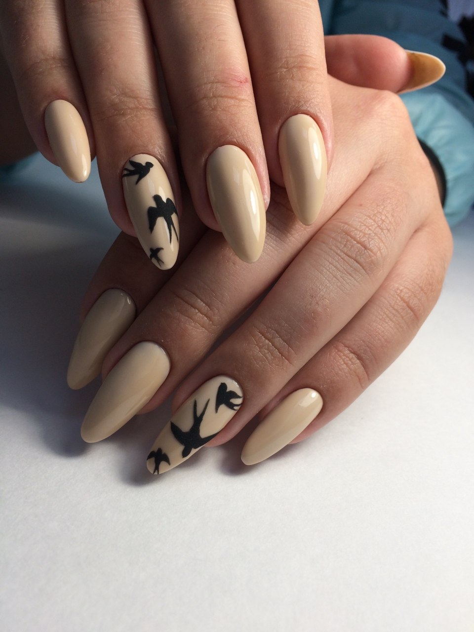 Маникюр с узорами