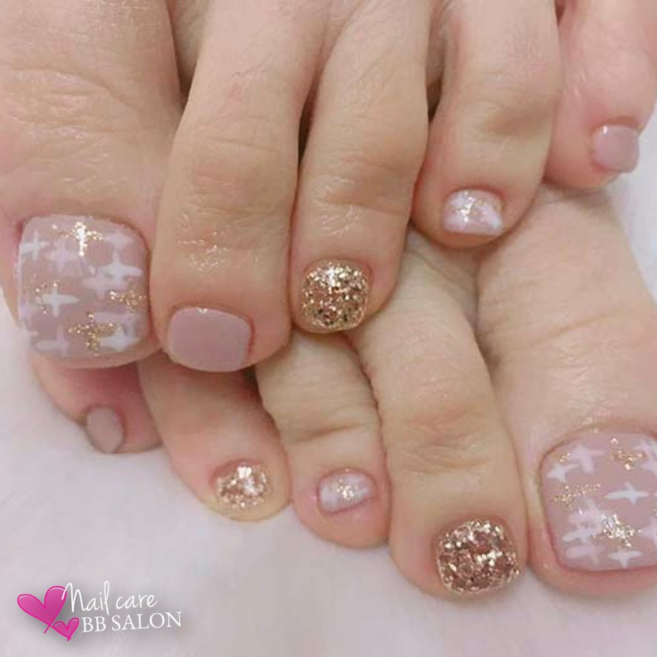 Педикюр нейтральный