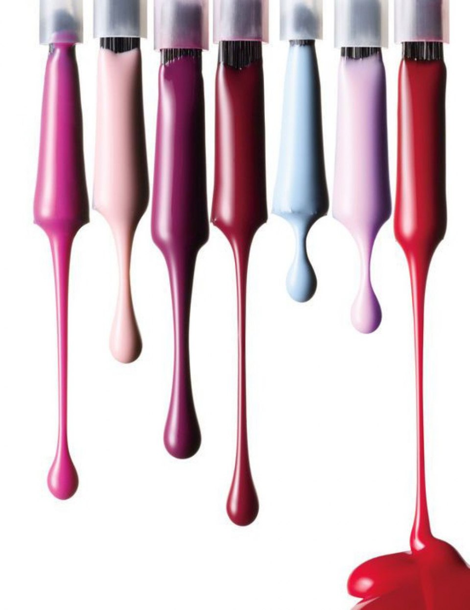 Разлитый лак для ногтей