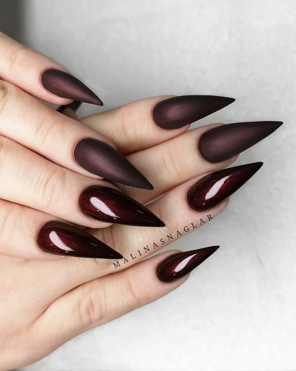 Маникюр острый миндаль бургунди