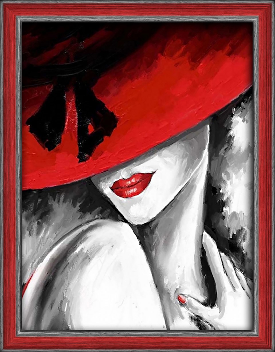 Ногти красные с розами