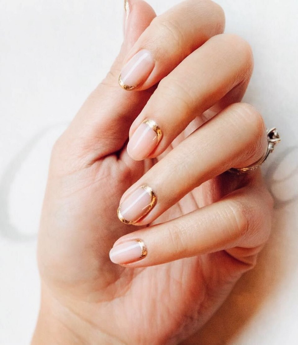 Естественный маникюр