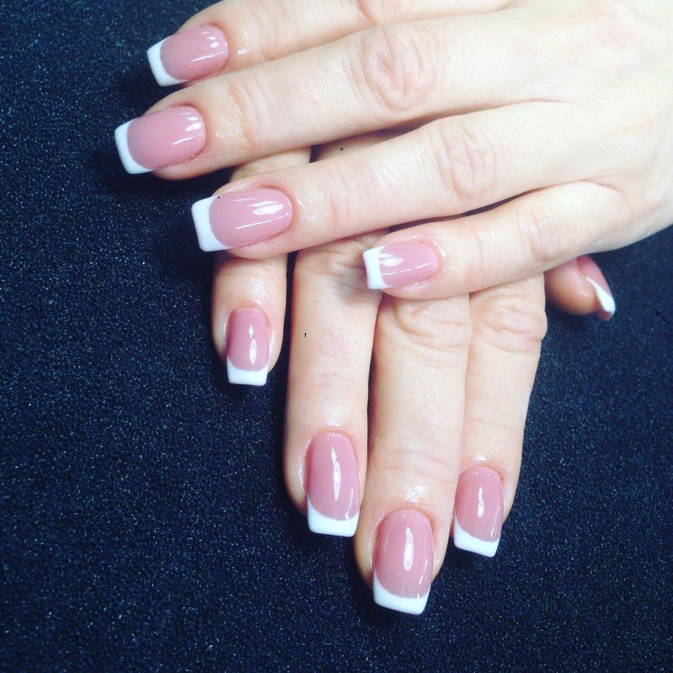 Французский маникюр