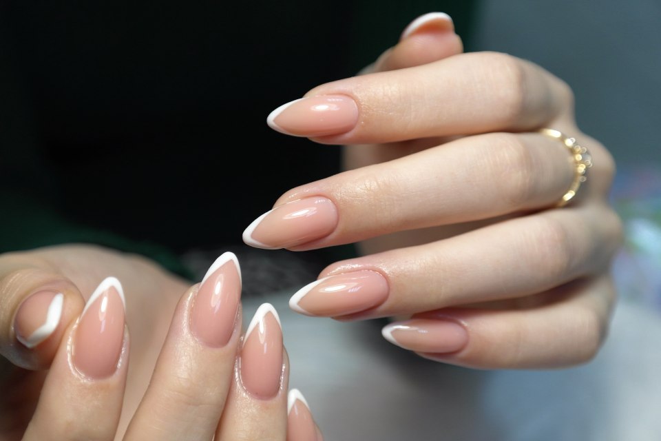 Ногти классика элегантные