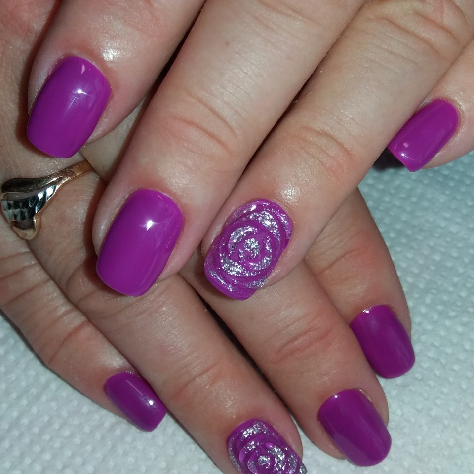 Гель лак фиолетовый