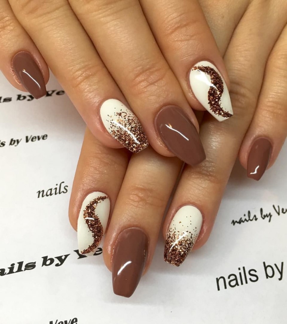 Кофейно шоколадный маникюр