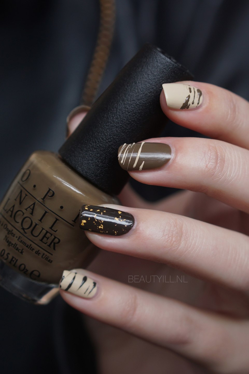 Маникюр золото с серебром