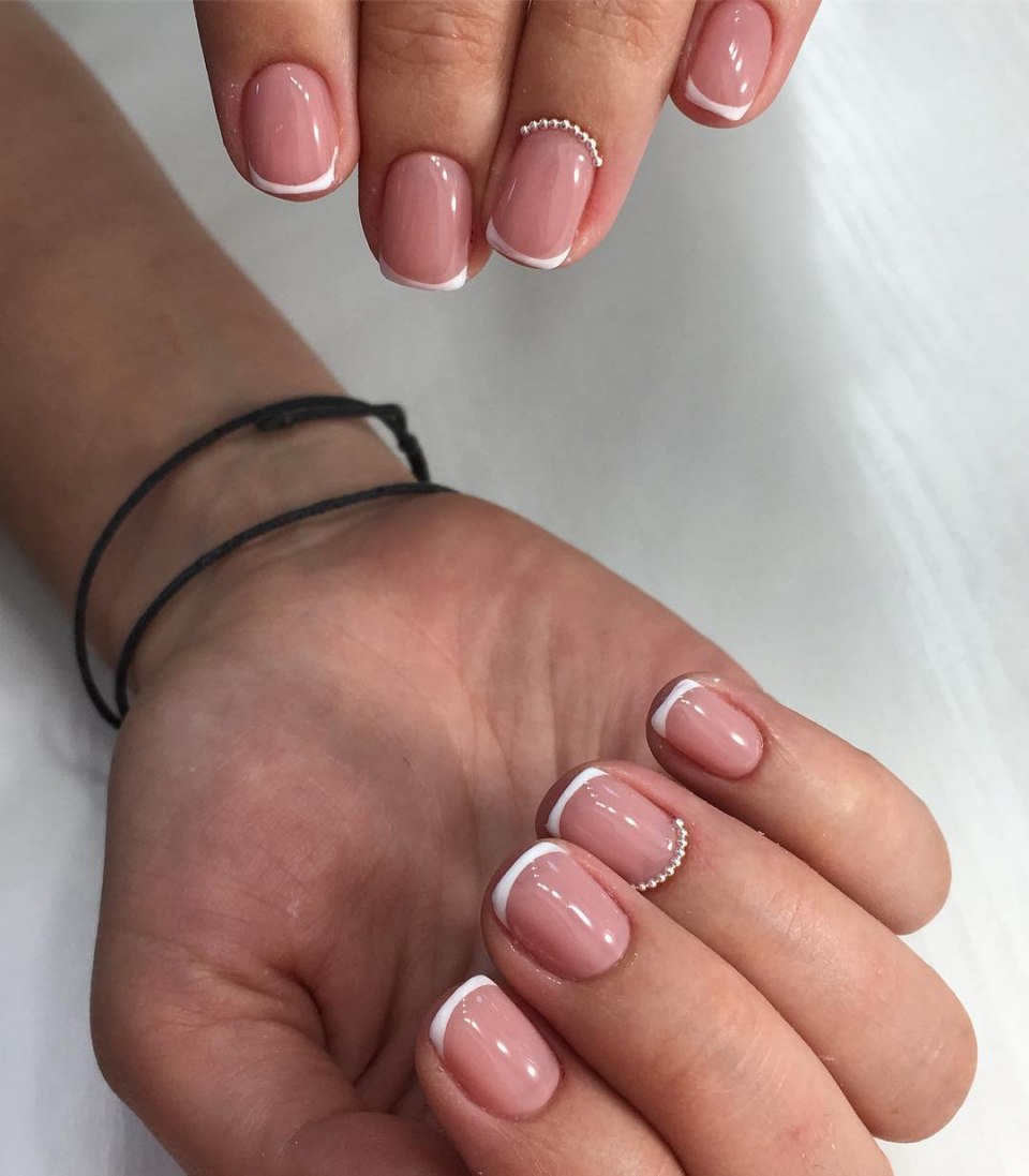 Френч на очень короткие ногти
