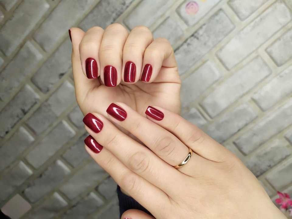 Маникюр на короткие ногти 2021 однотонные