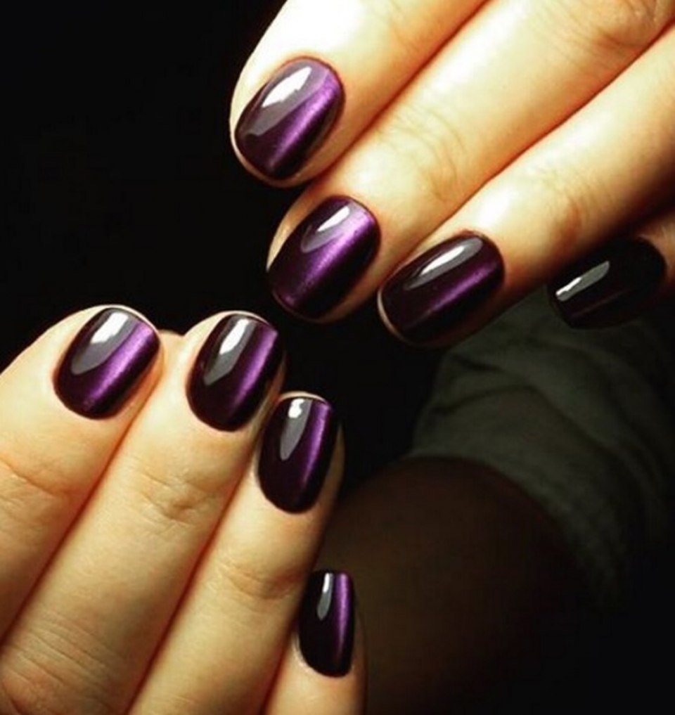 Маникюр кошачий глаз фиолетовый