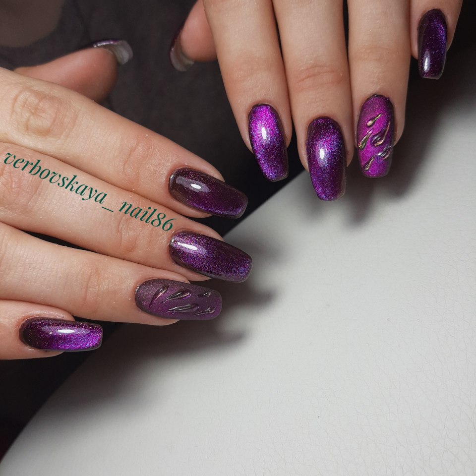 Маникюр кошачий глаз фиолетовый