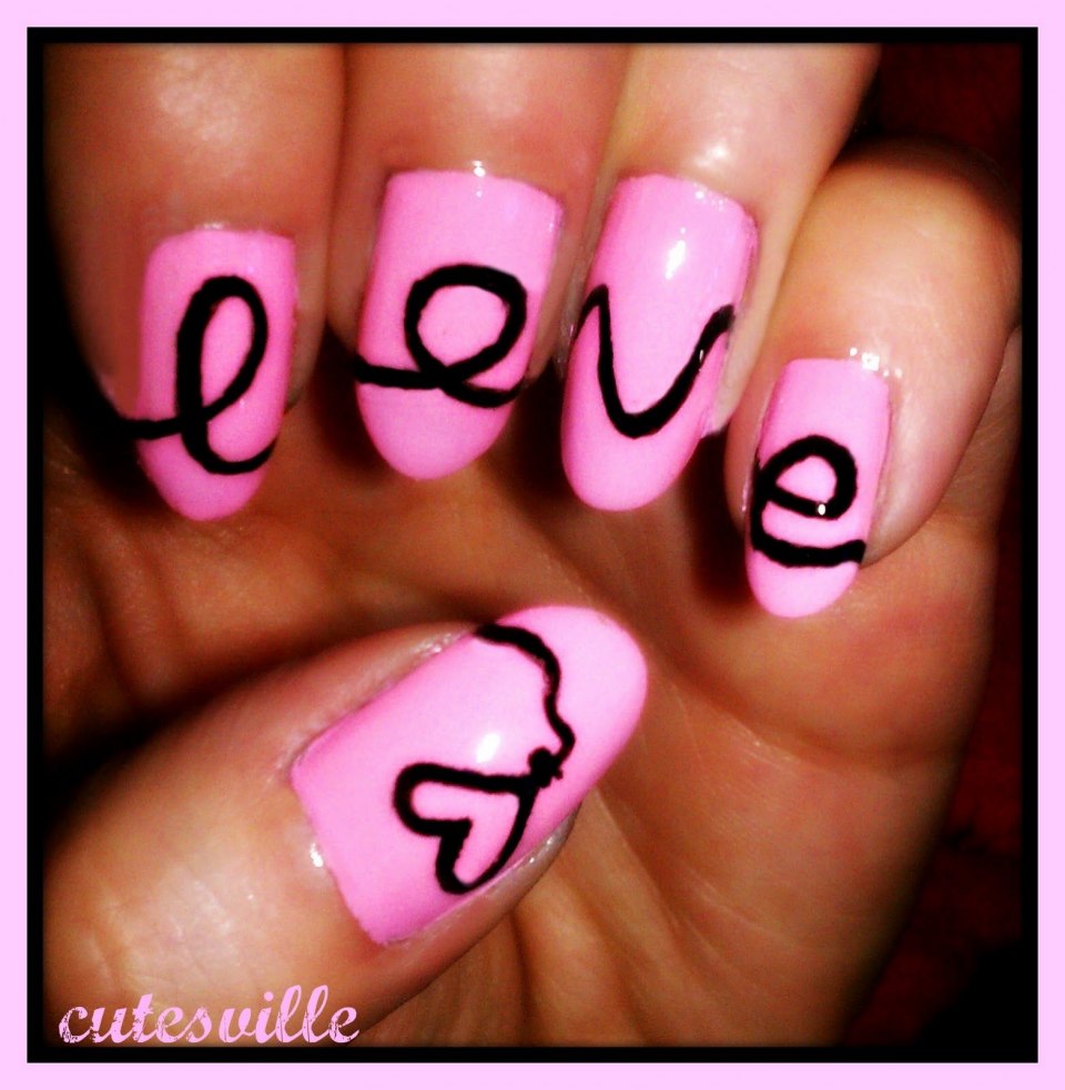 Ногти с именами