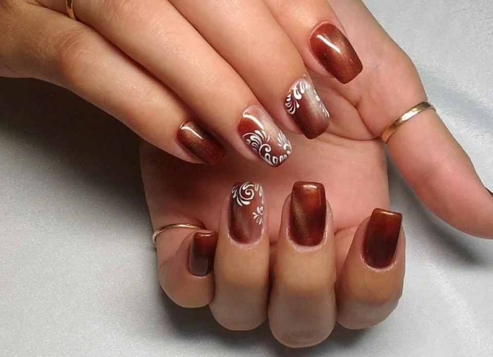 Красивый гелевый маникюр на юбилей