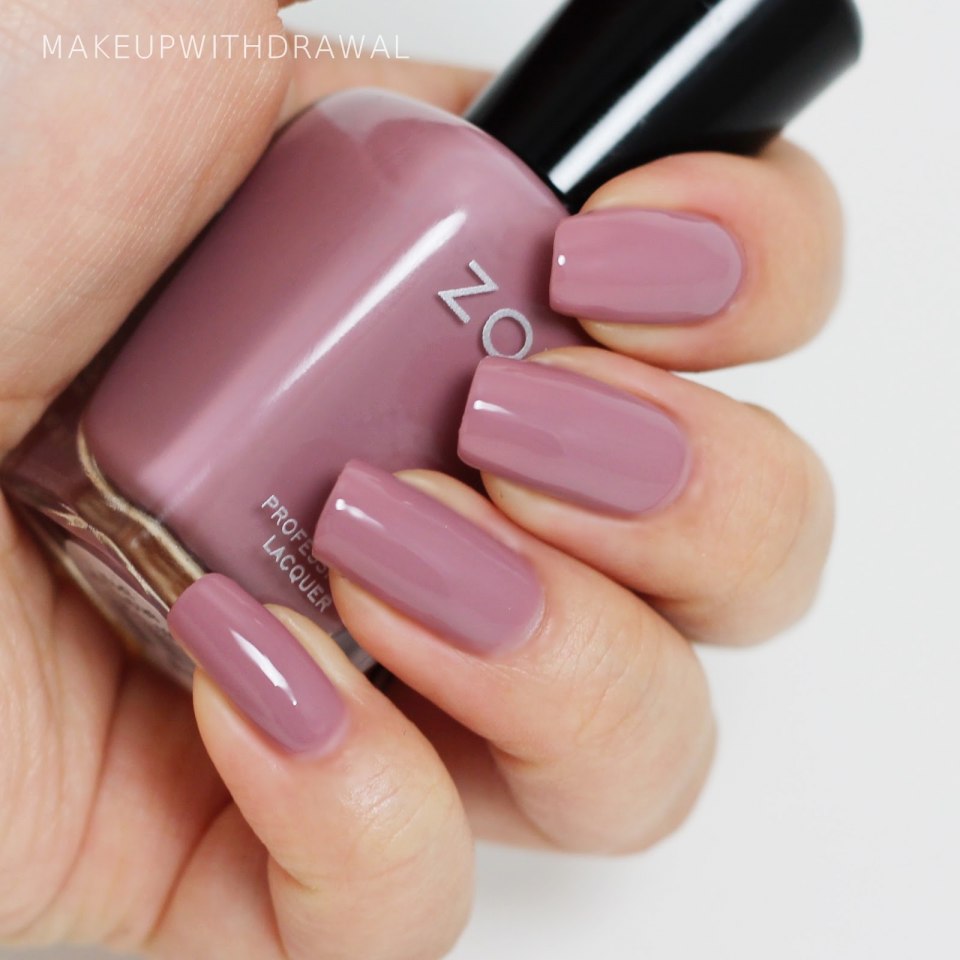 Лак для ногтей грязно розовый