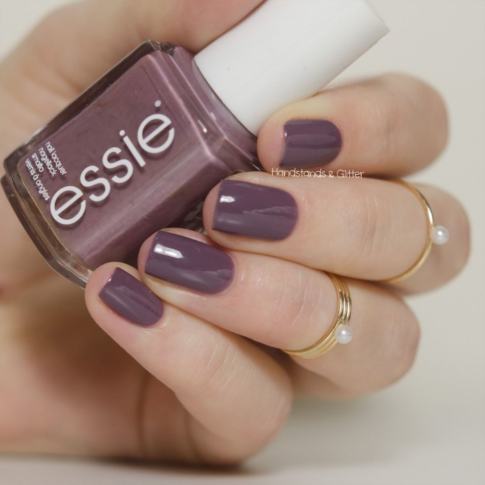 Essie лак Merino cool