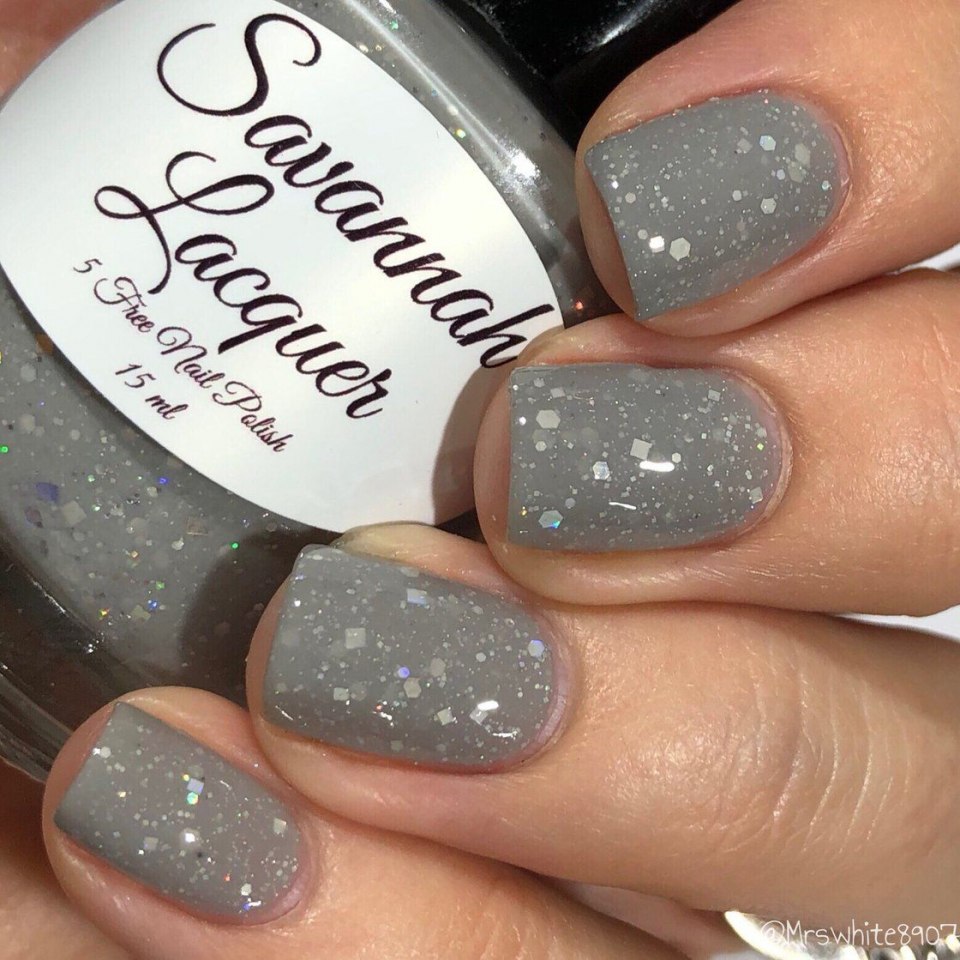 Матовые ногтиновогоднии