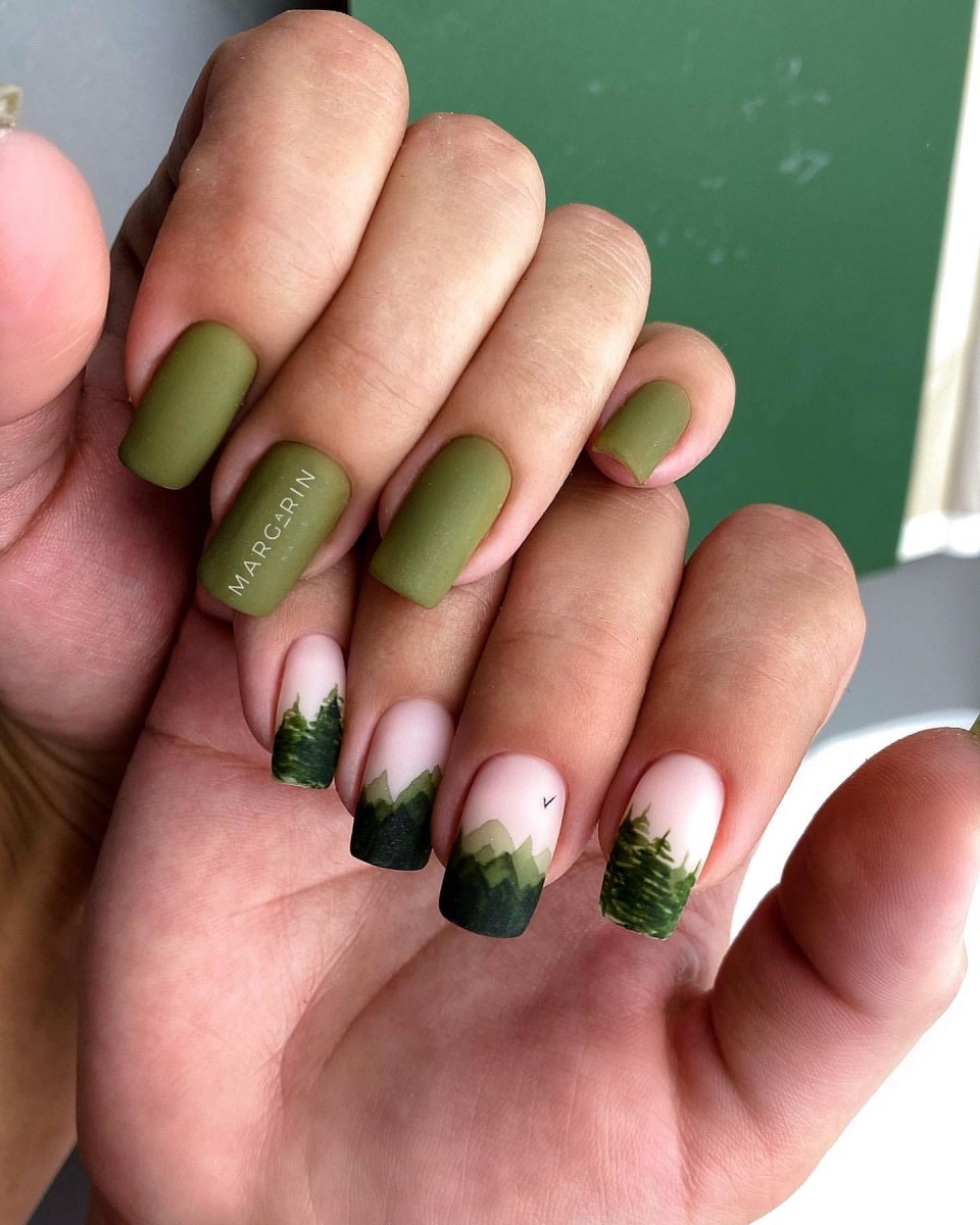 Фисташковые ногти
