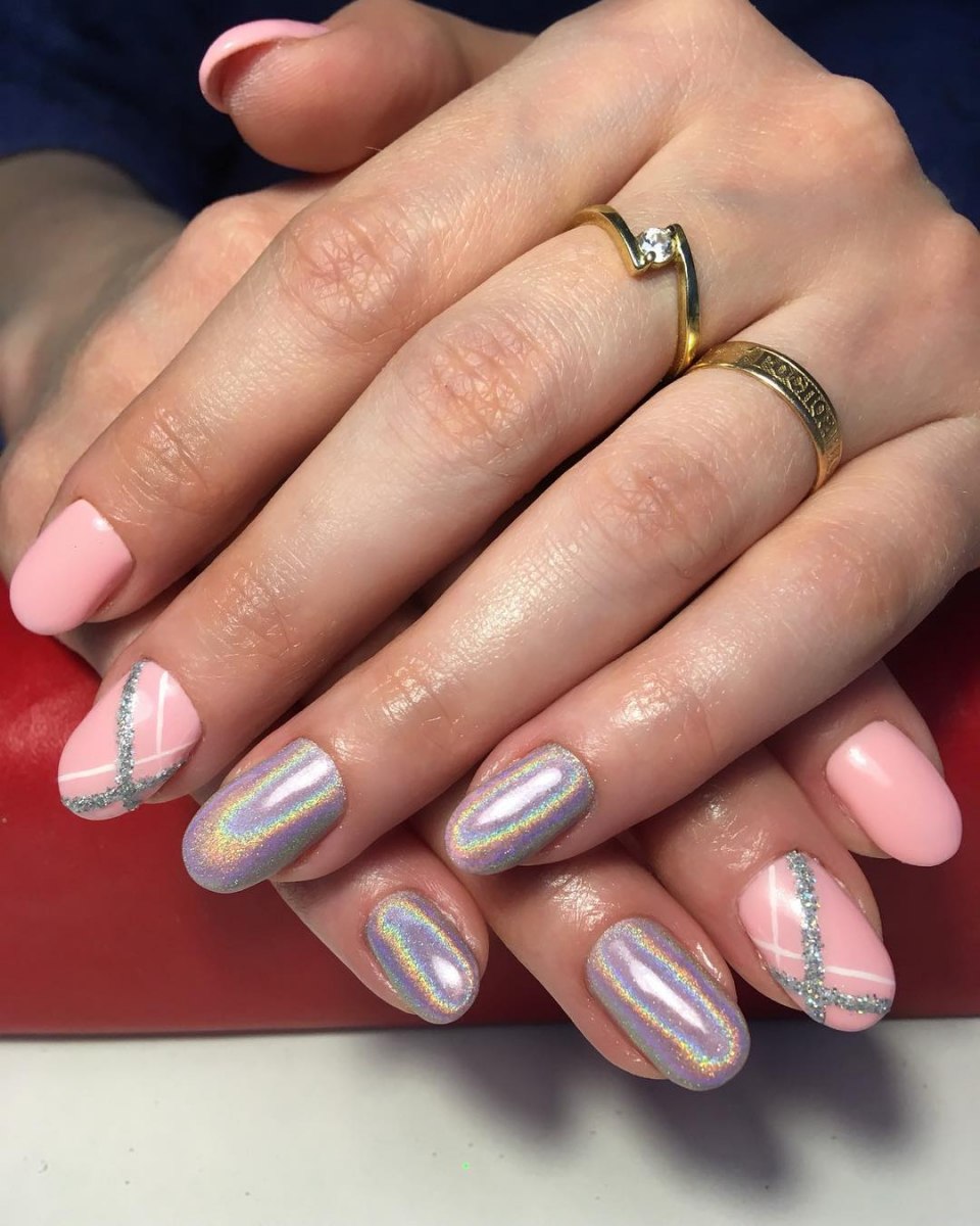 Маникюр с втиркой