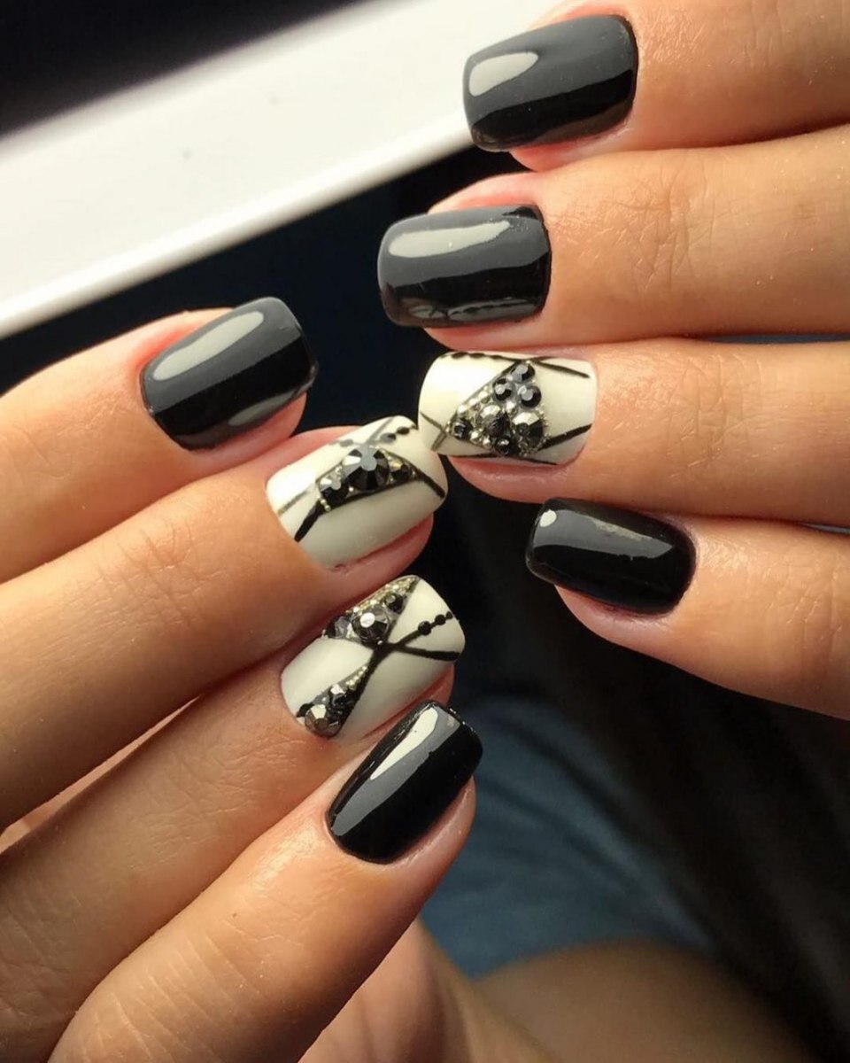 Дизайн на короткие ногти