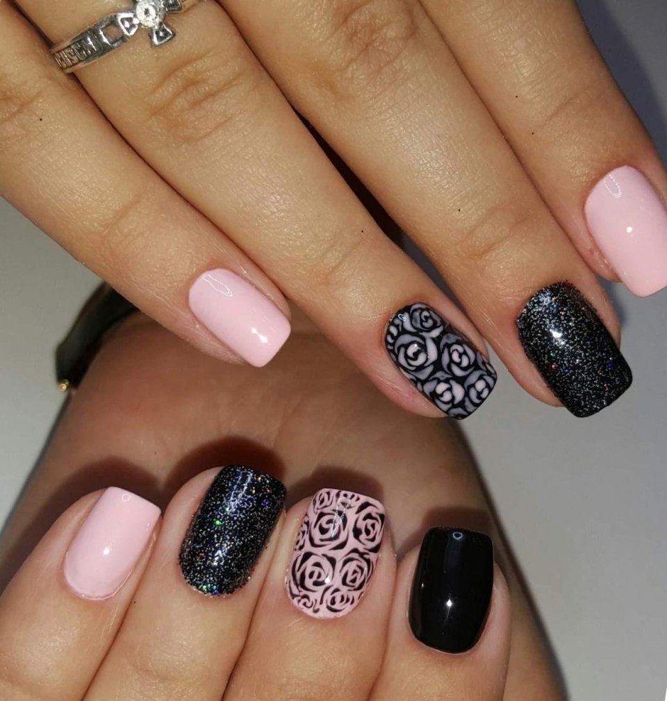 Маникюр на короткие ногти в темных тонах