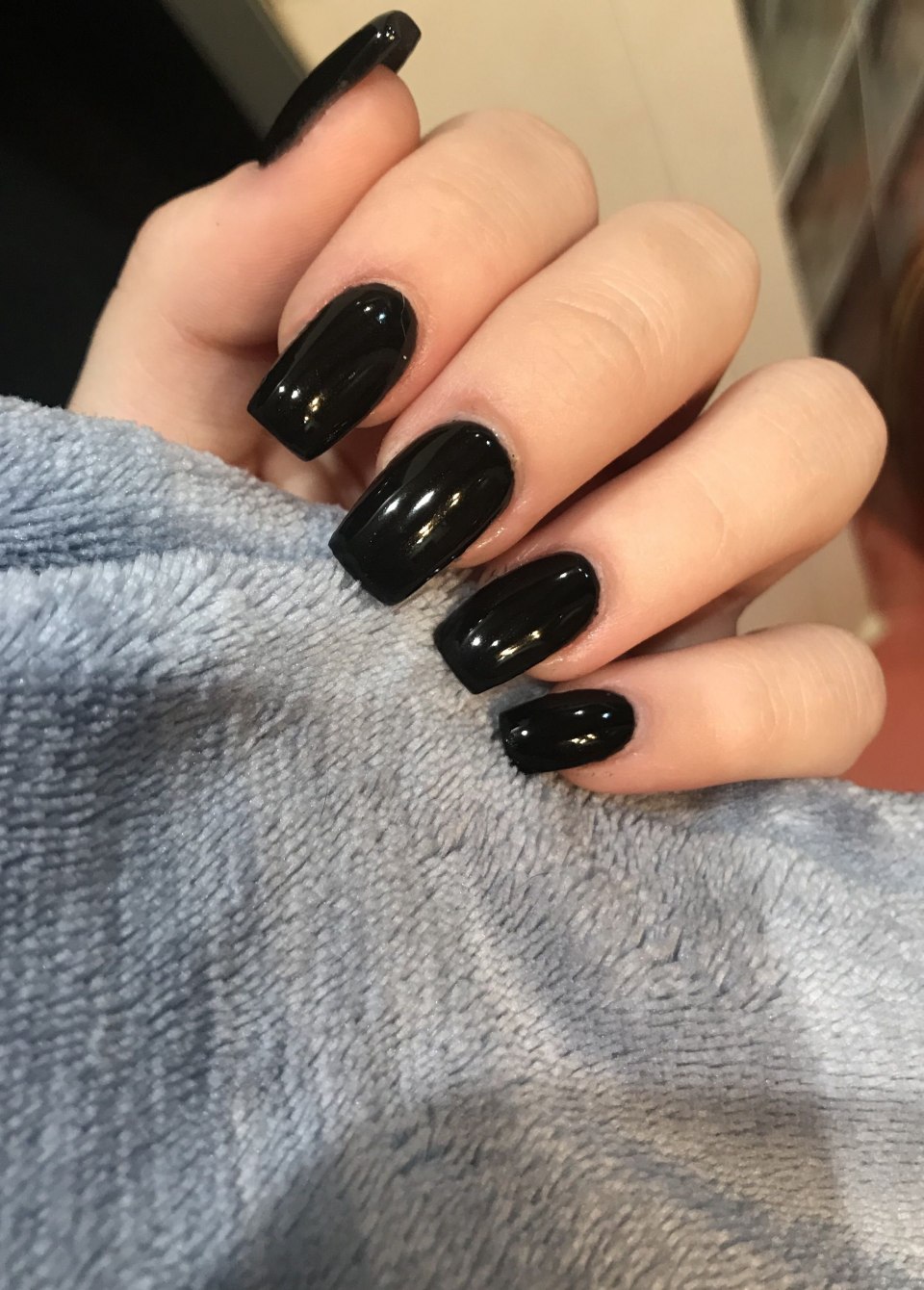 Черные квадратные ногти