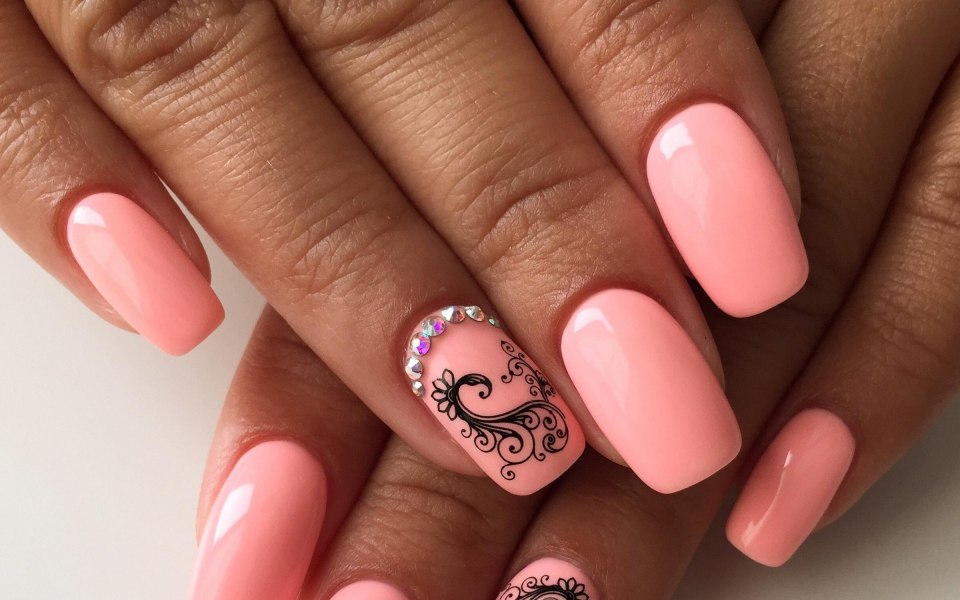 Рисование на ногтях