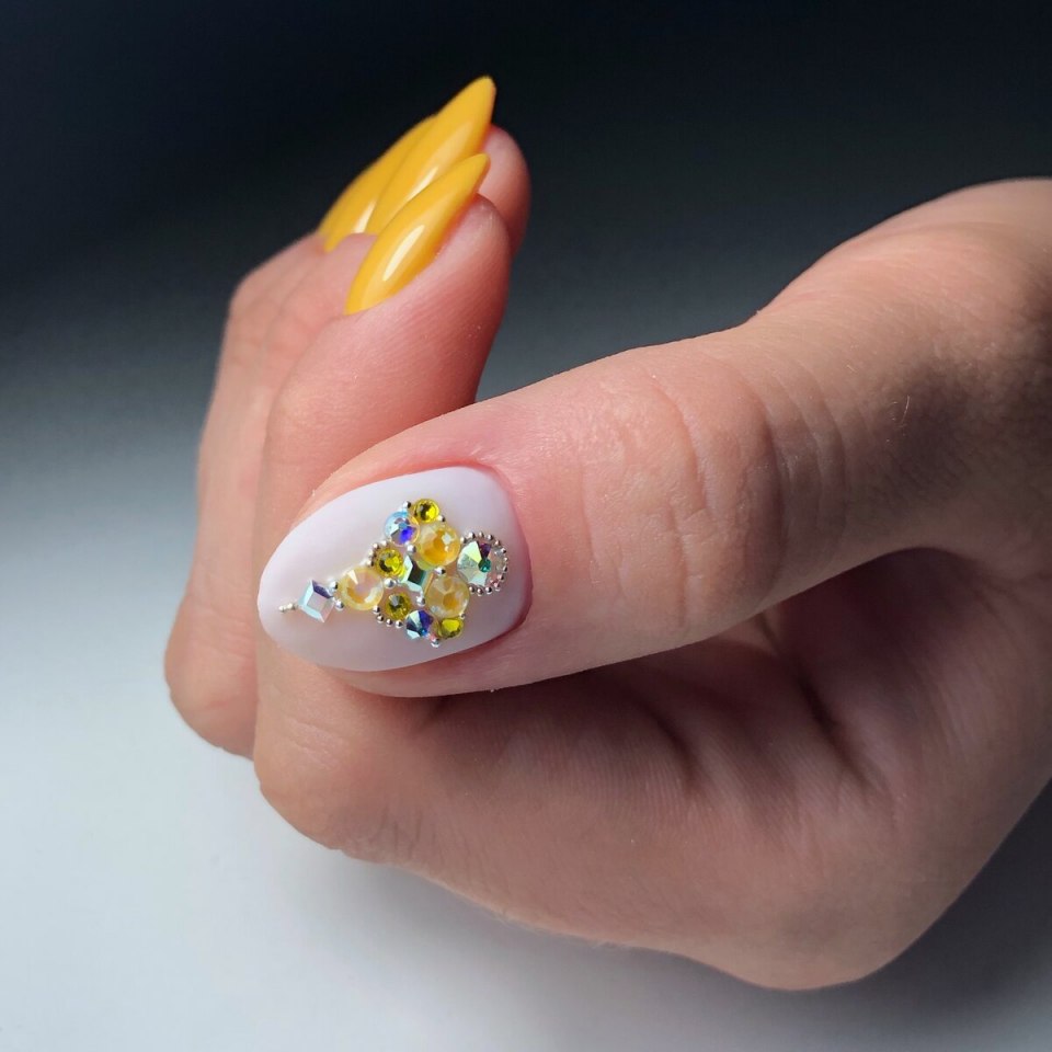Стразы Сваровски Crystal Nail Art Florans collection