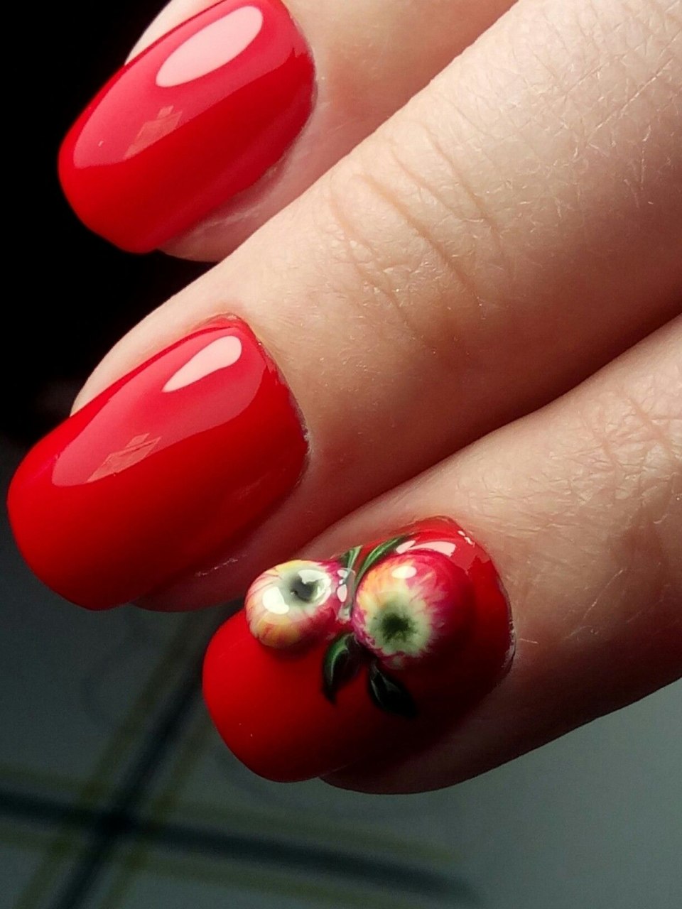 Ногти с вишней длинные