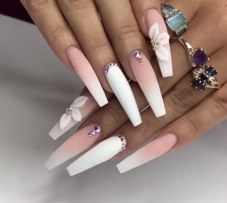 Дизайн на длинные ногти балерина