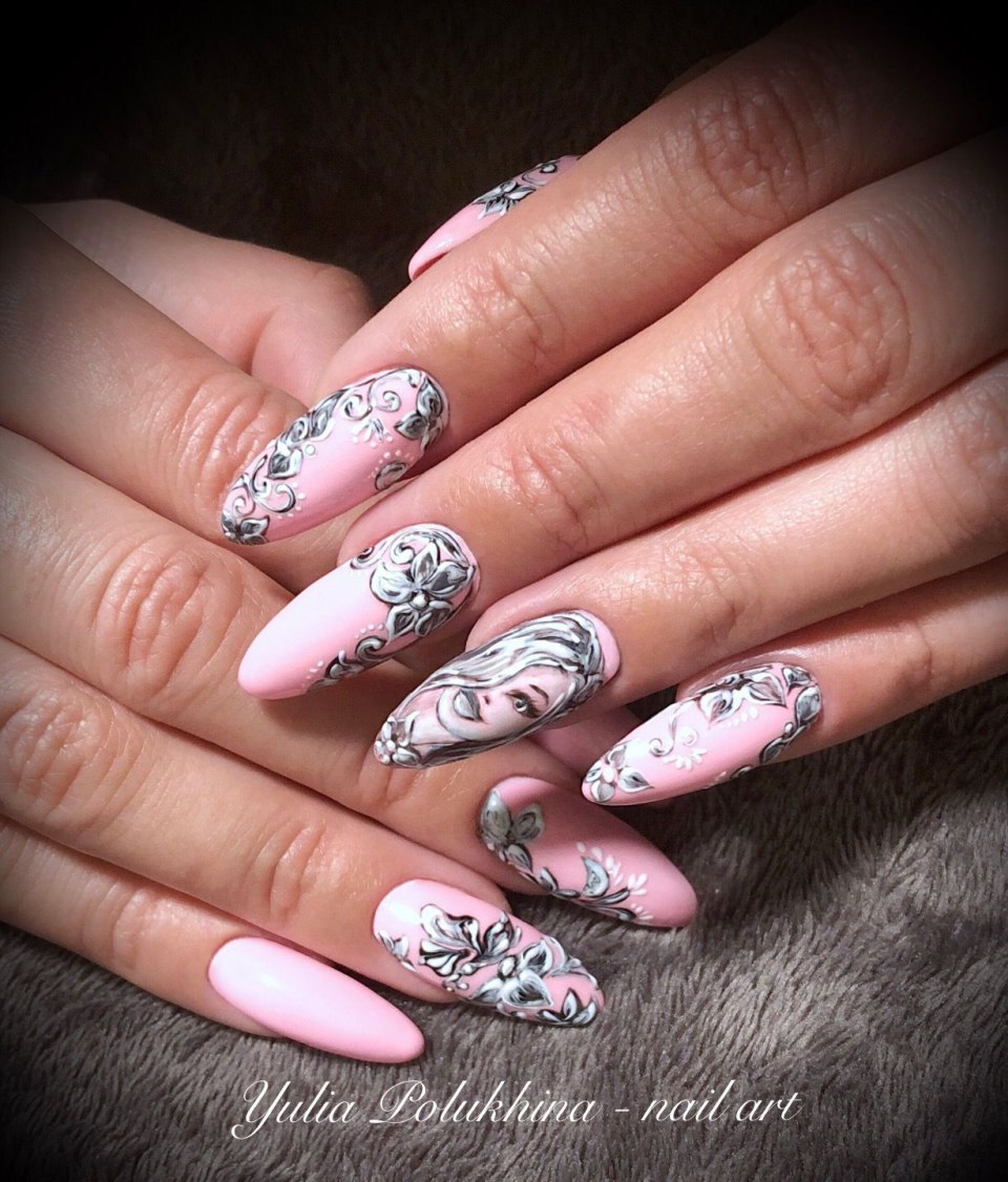 Маникюр выкладной френч аквариумный