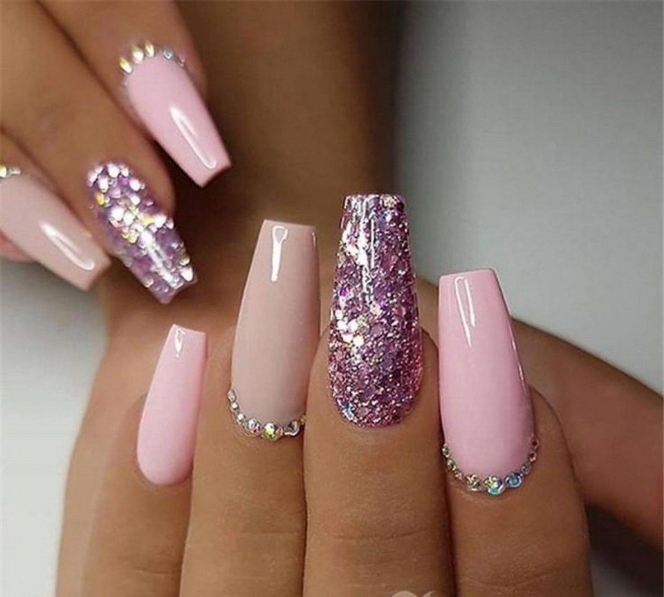 Маникюр растяжка блестками