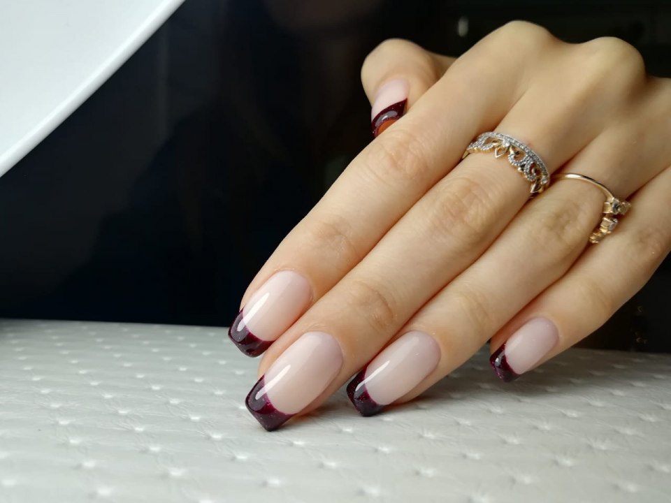 Френч маникюр